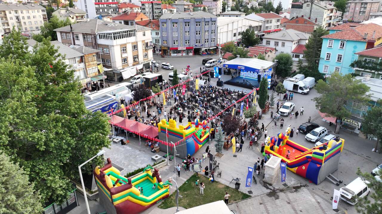 Konya Kültür Günleri'nde renkli görüntüler! Başkan Altay vatandaşlarla buluştu 6